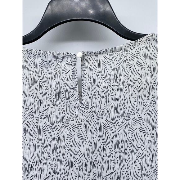 APT. 9 Women's White-Black Printed Crewneck Short Sleeve Ruffle-Hem Top SZ M - Picture 4 of 11